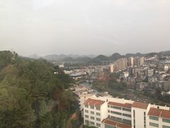 -天下凤凰大酒店
