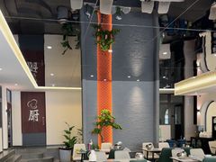 -何适山庄·团餐住宿(水长城P2停车场店)