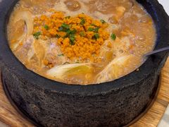 -品海楼·大连海胆锅贴馆(东港店)