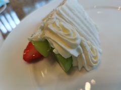 -松山湖凯悦酒店·Café自助餐厅·周末火舞秀表演
