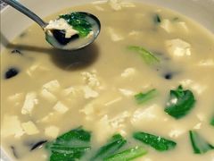 牡蛎豆腐汤-95号酱骨·一块豆腐(展春园西路店)