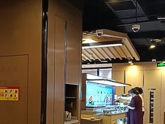 -海底捞火锅(八佰伴店)