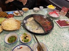 -鸿姐老火锅(疁城新天地店)