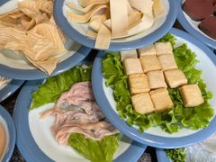 -渝沃成都市井火锅