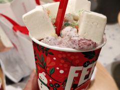 疯狂草莓派对暴风雪-DQ·蛋糕·冰淇淋(徐东销品茂店)