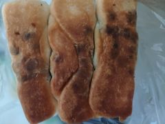 -严氏重油烧麦(民权路店)