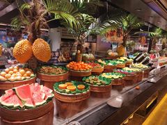 -钱小奴海鲜自助黑金店(杭州滨江龙湖店)