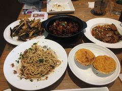 -峨嵋小镇·川菜(勒泰中心店)
