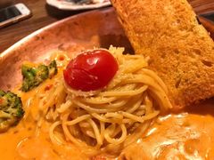 -I HOLIC艾豪丽披萨(KKone店)