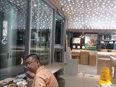 -老乡鸡(融科天地店)