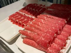 肥牛-海底捞火锅(长宁路龙之梦店)