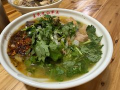 -文山荷鲜居(翠湖店)