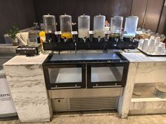 -筠咖啡西餐厅(上海国展宝龙丽筠酒店)