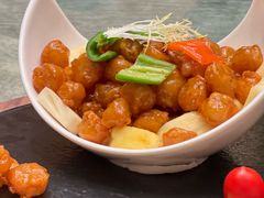 菠萝咕噜油-聚福宝合苑食府(南头镇店)