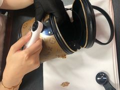 -用真奢侈品名表名包回收中心(朝阳万达店)