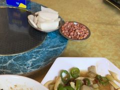 -铁炉农家菜馆