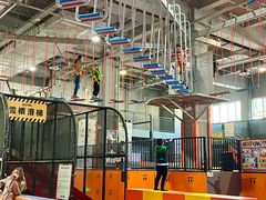 -嗨翻Hi-Fun竞技主题乐园·蹦床亲子生日轰趴(国光1937店)