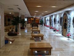 -碧中海汤泉汗蒸酒店