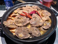 -沪小胖·小龙虾·蓝龙王(八佰伴店)