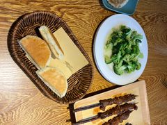 -蒙艾里民族传统菜蒙餐