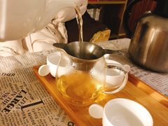 白桃乌龙-隅cafe(傅厚岗店)
