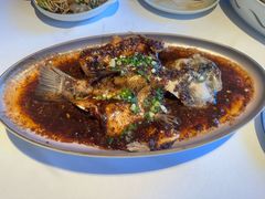 -八府香鸭·啫啫煲(华山路店)