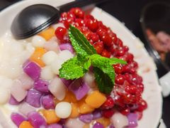 红豆雪花冰-老头儿油爆虾·1987杭州烟火味(湖滨银泰in77D区店)