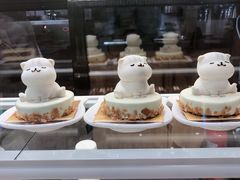 -藏猫猫咖啡主题馆(中央大道店)