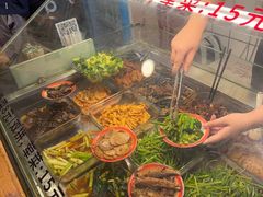 -矮子粉店1985·长沙米粉(湘春路店)