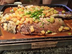 -里岛烤鱼(东港凯虹广场店)