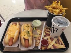 -纽约薯条(世豪广场店)