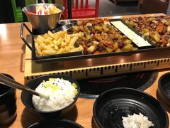 -肥肥虾庄·金牌油焖大虾(杨园滨江时代walk店)