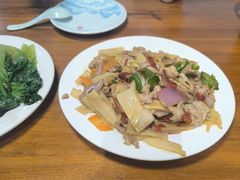 -老街坊餐吧