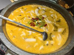 招牌石锅鱼-味仙居(环城南路店)