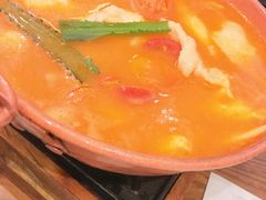 -云海肴·汽锅鸡·云南菜(天山百盛优客店)