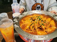 -胖哥俩肉蟹煲(湖滨银泰in77店)