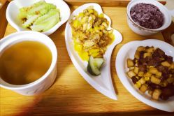 点击看大图 -卓玥国际月子会所(罗山路店)