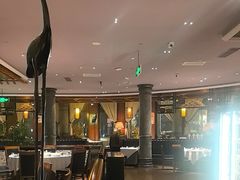 -八府香鸭·啫啫煲(华山路店)