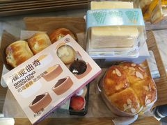 -爱达乐面包生日蛋糕(旭海时代广场店)