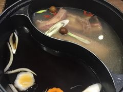 清汤锅底-火炉火自助餐(悠唐购物中心店)