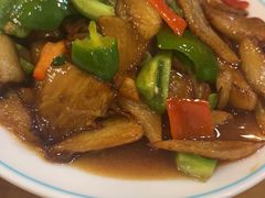 -鹤乡东北菜(崮山路店)