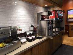 -The Habit Burger Grill 哈比特汉堡(爱琴海店)