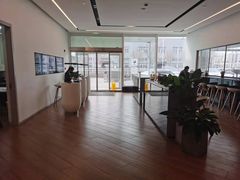 -北京宝诚宝马4S店