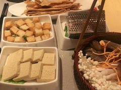 -渡娘火锅(大兴大悦春风里店)