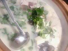 -姜君·千岛湖鱼头馆(浦东大道店)