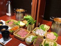 -独食火锅·半米屋台(直营总店)