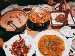 -沅江水·湖南家宴(南村万博长隆商圈店)