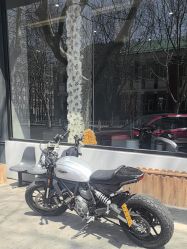 -老肖男士理发店