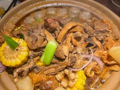 -沙胆彪炭炉牛杂煲(上海日月光广场店)
