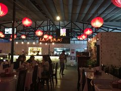 -Lanterns Vietnamese Restaurant